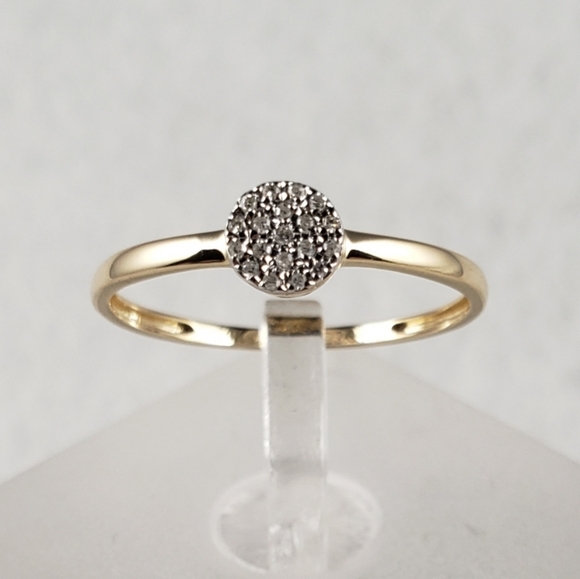 fstepka Jewelry - Delicate 14k Yellow Gold & Diamonds Ring